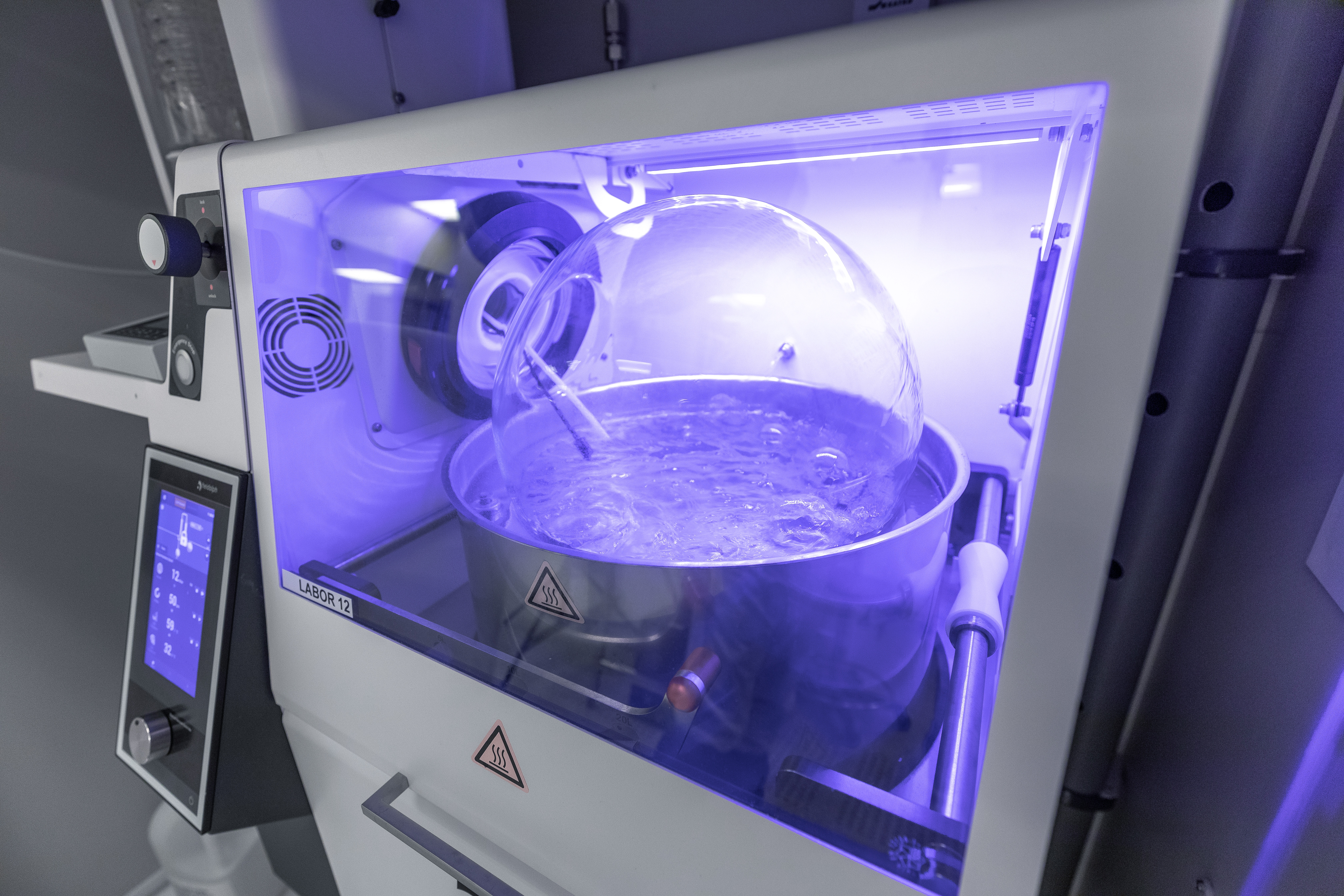 Automated Solvent Purification for High-Purity Polymer Production ...